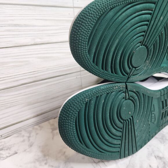 Nike Air Jordan 1 Low Mystic Green Men's 10.5 553558-113 (9/10) Pristine - Picture 7 of 11